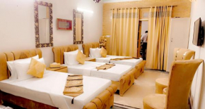 Galaxy Lodge